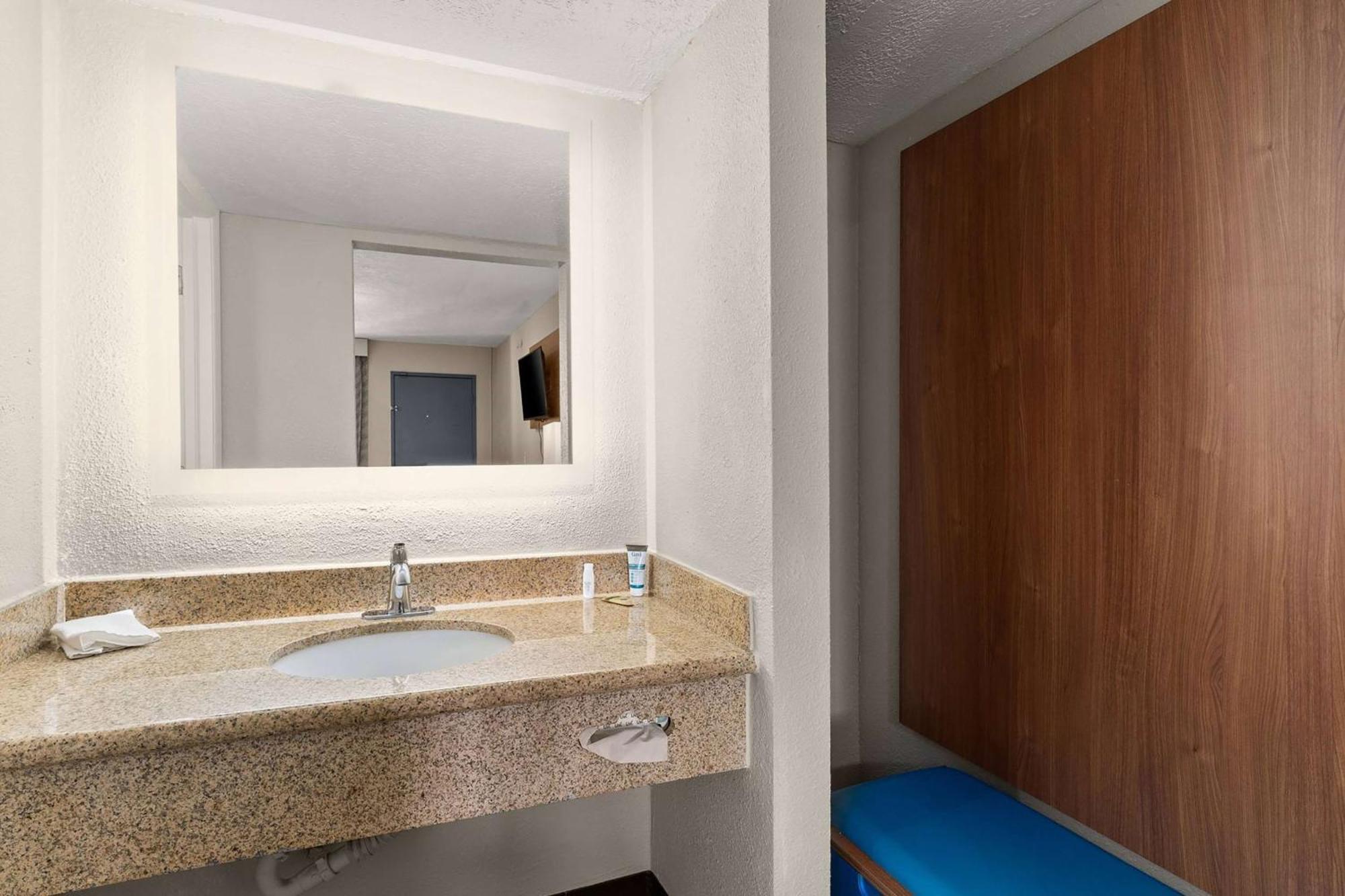 Days Inn By Wyndham Albuquerque Northeast Exterior foto