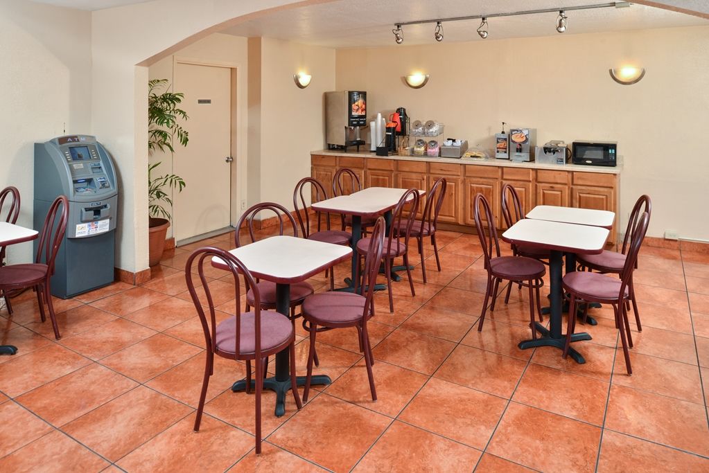 Days Inn By Wyndham Albuquerque Northeast Restaurant foto